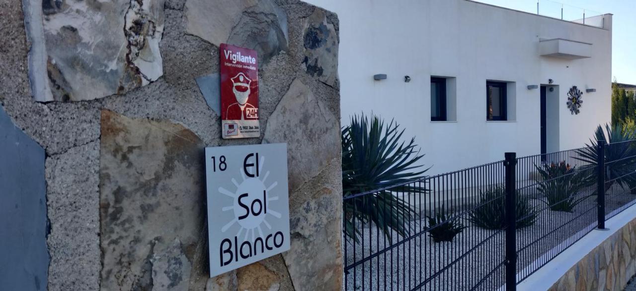 Villa El Sol Blanco Ráfol de Almunia Exterior foto